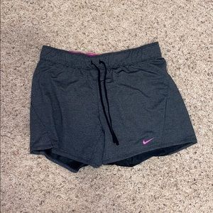 grey and pink nike short